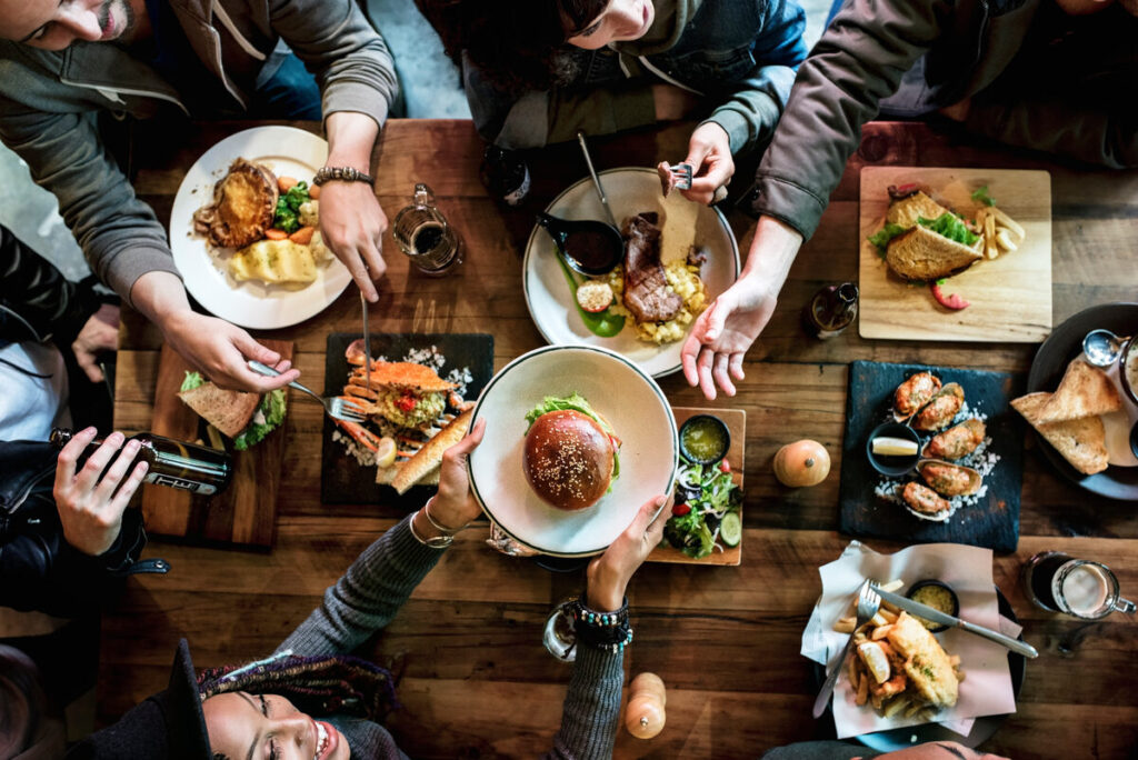 Discovering the Culinary Gems of Delaire Country Club: A Food Lover’s Guide to the Neighborhood’s Best Eats